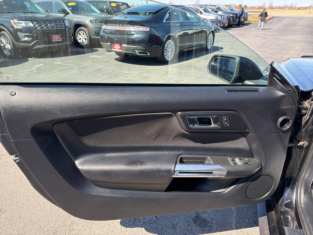 Ford Mustang GT Fastback 2017