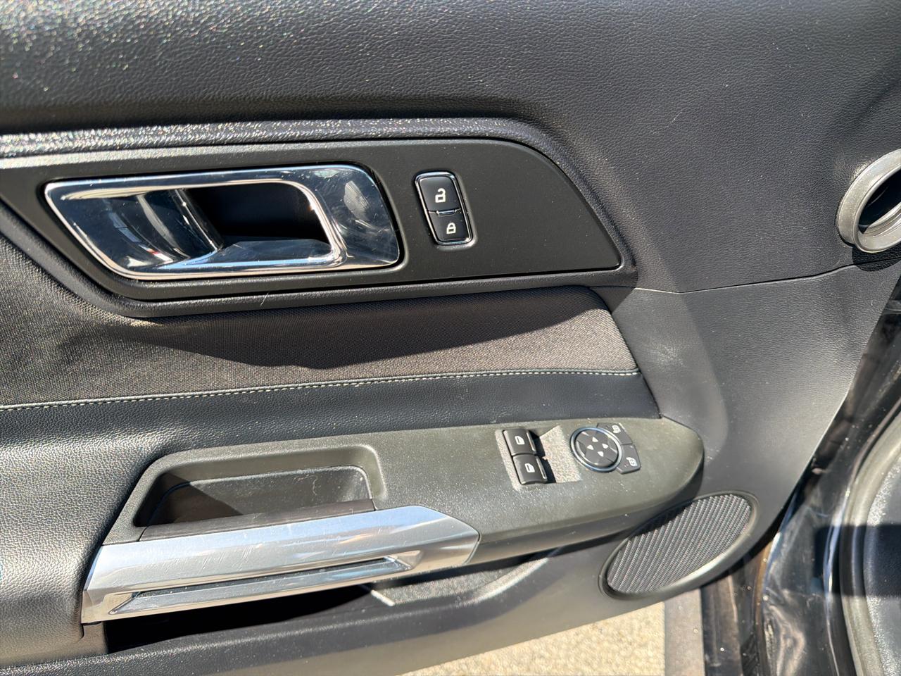 Ford Mustang GT Fastback 2017