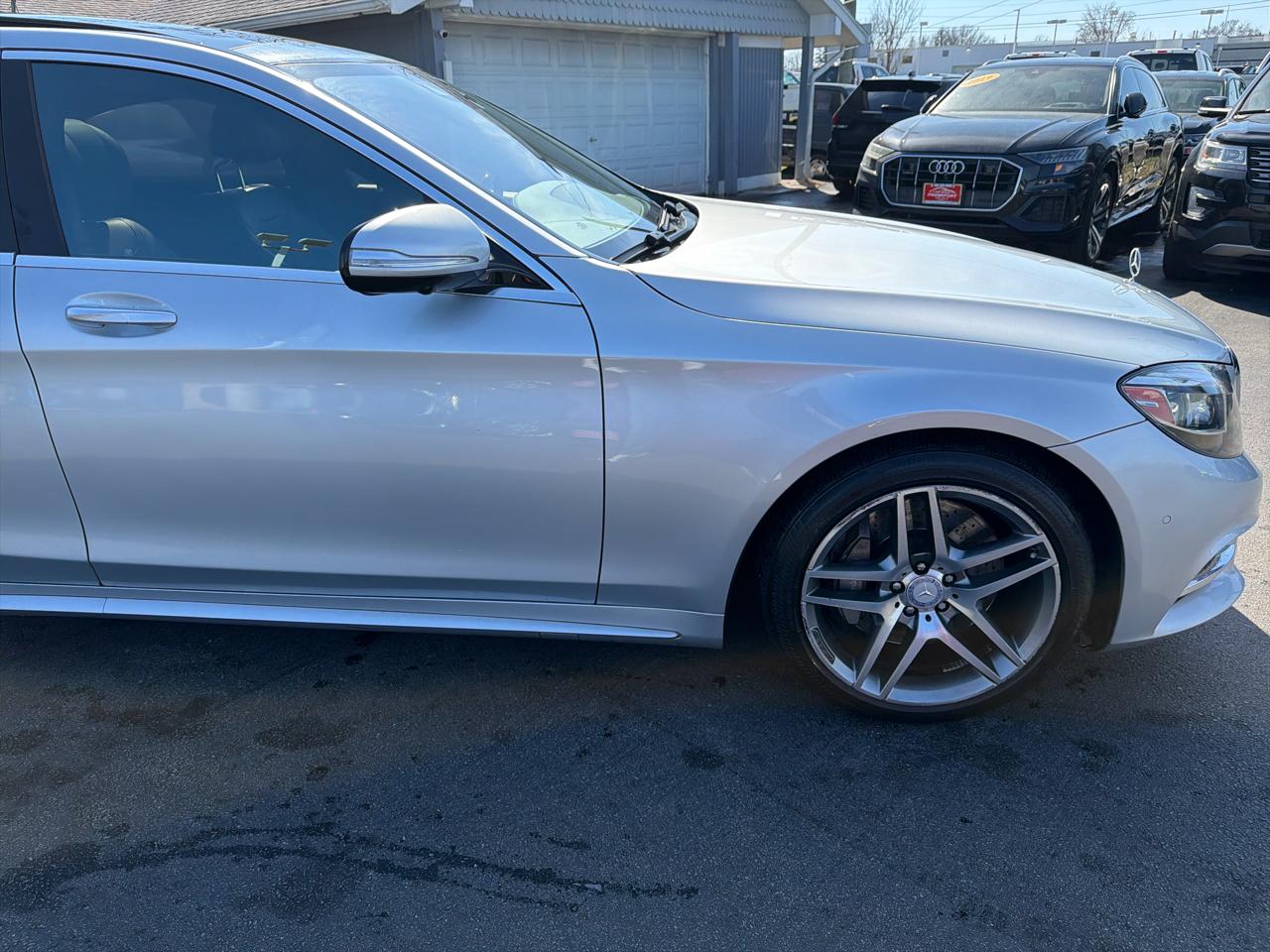 Mercedes-Benz S-Class 4dr Sdn S 550 4MATIC 2015