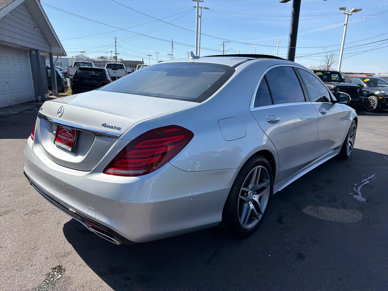 Mercedes-Benz S-Class 4dr Sdn S 550 4MATIC 2015