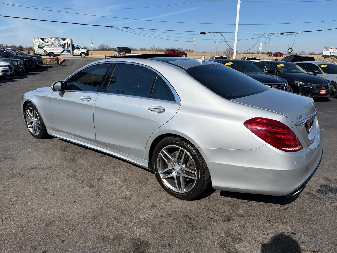 Mercedes-Benz S-Class 4dr Sdn S 550 4MATIC 2015