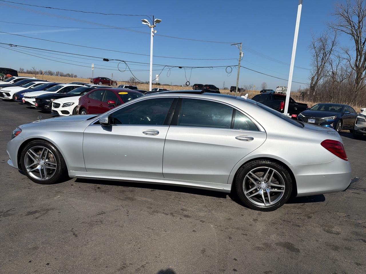 Mercedes-Benz S-Class 4dr Sdn S 550 4MATIC 2015