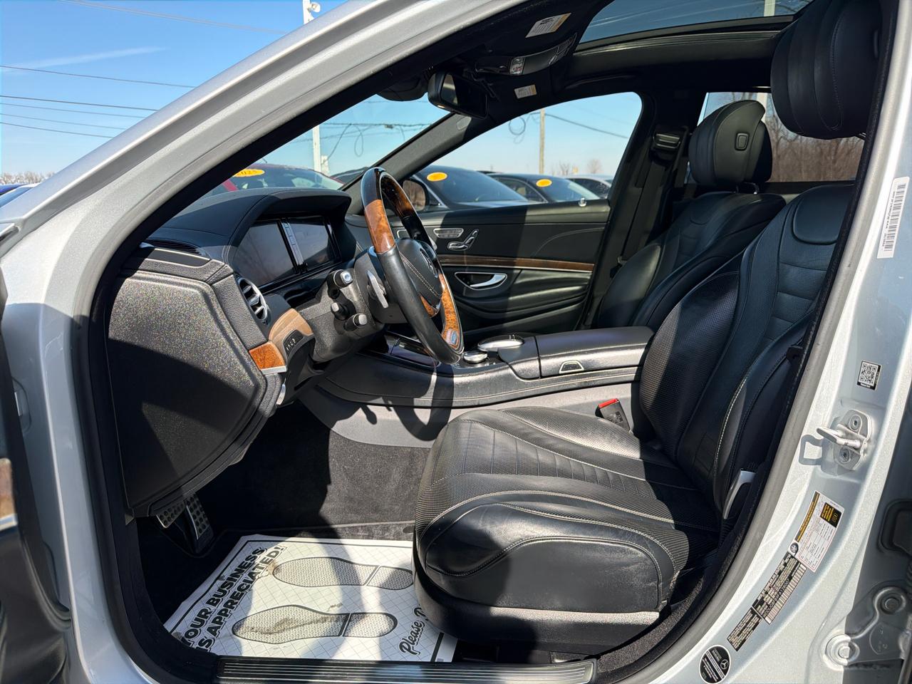 Mercedes-Benz S-Class 4dr Sdn S 550 4MATIC 2015