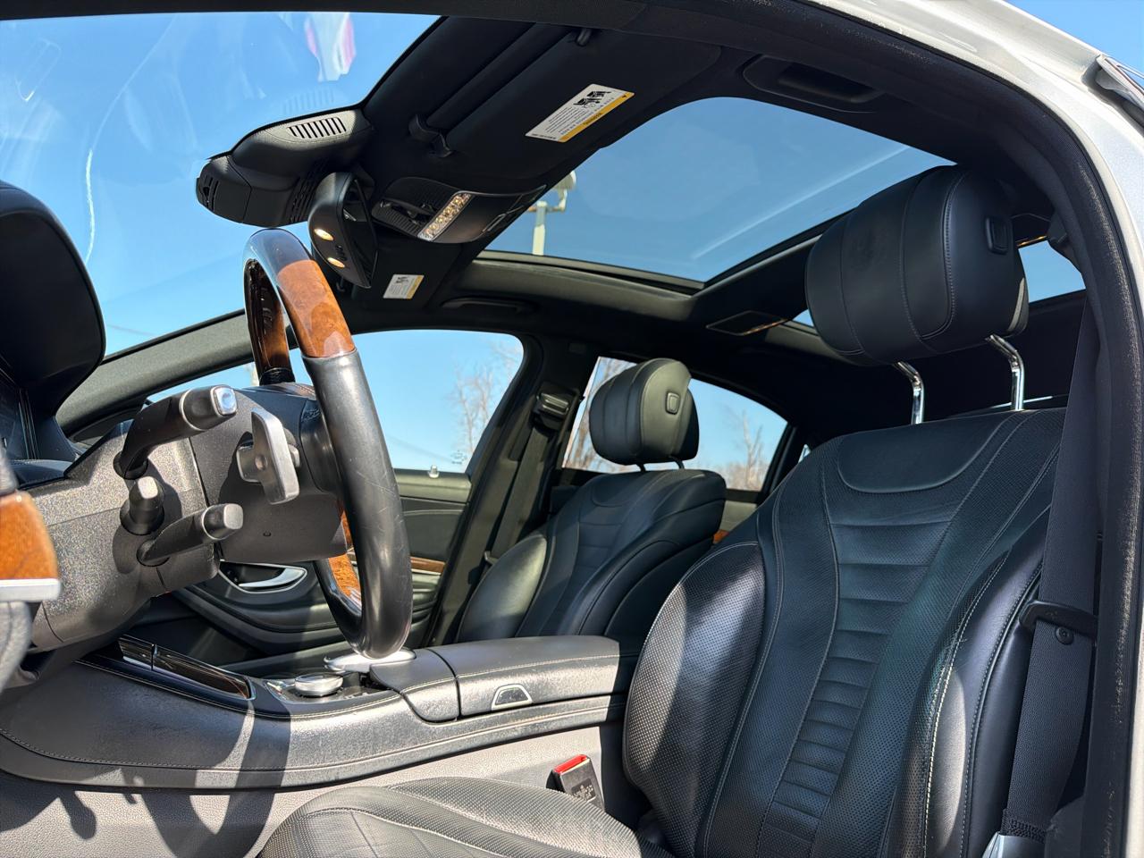 Mercedes-Benz S-Class 4dr Sdn S 550 4MATIC 2015