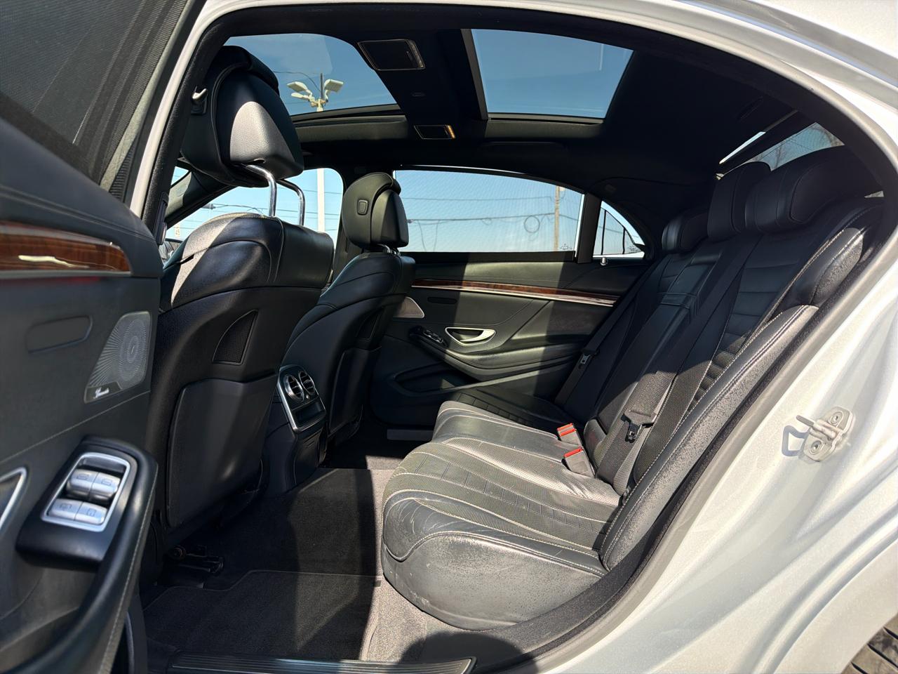 Mercedes-Benz S-Class 4dr Sdn S 550 4MATIC 2015