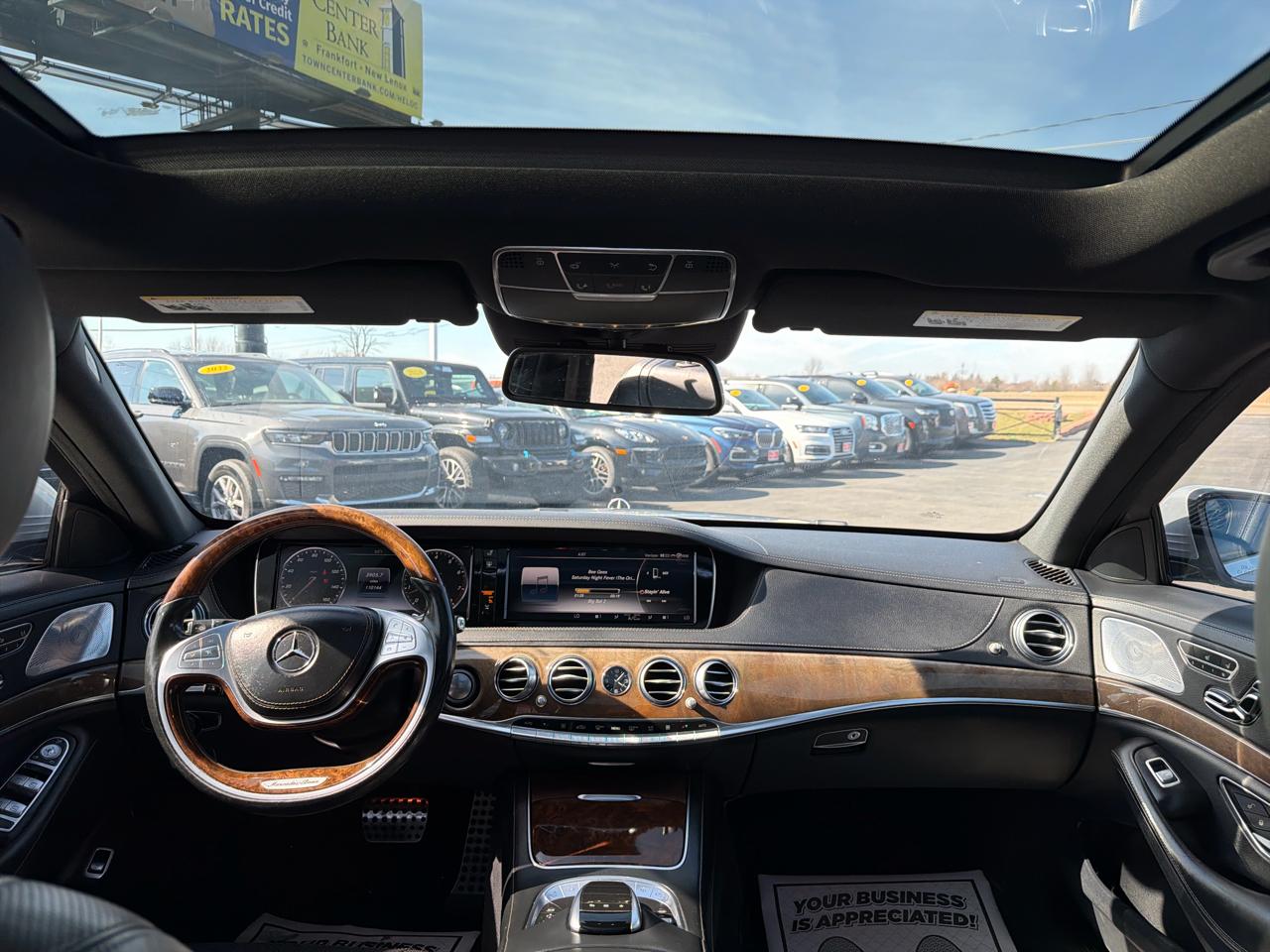 Mercedes-Benz S-Class 4dr Sdn S 550 4MATIC 2015