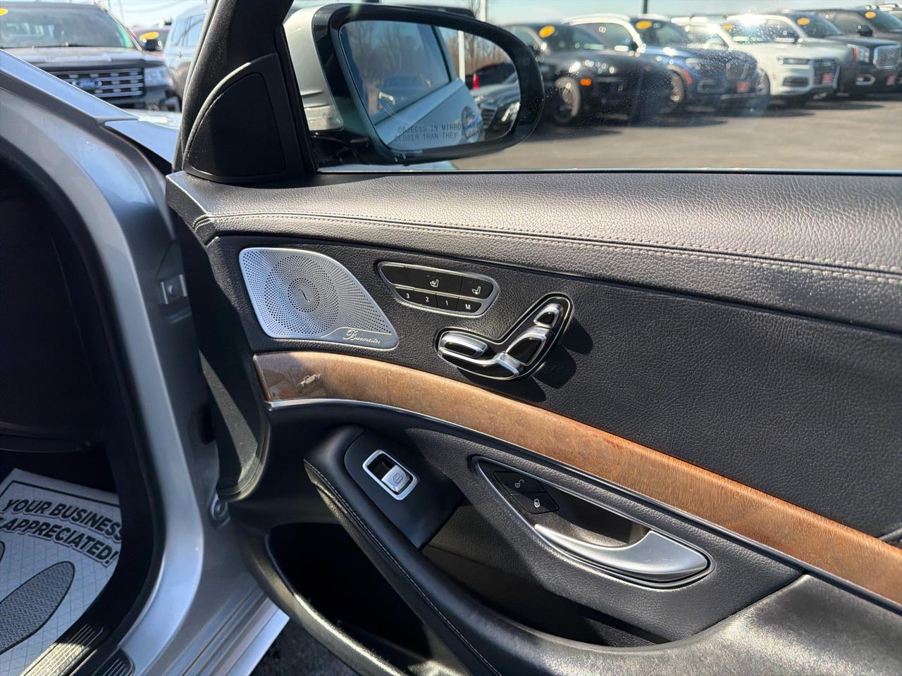 Mercedes-Benz S-Class 4dr Sdn S 550 4MATIC 2015