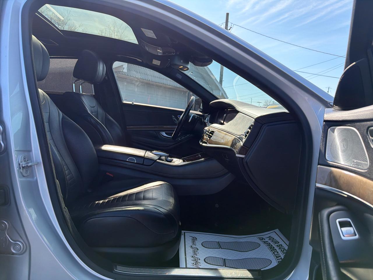 Mercedes-Benz S-Class 4dr Sdn S 550 4MATIC 2015