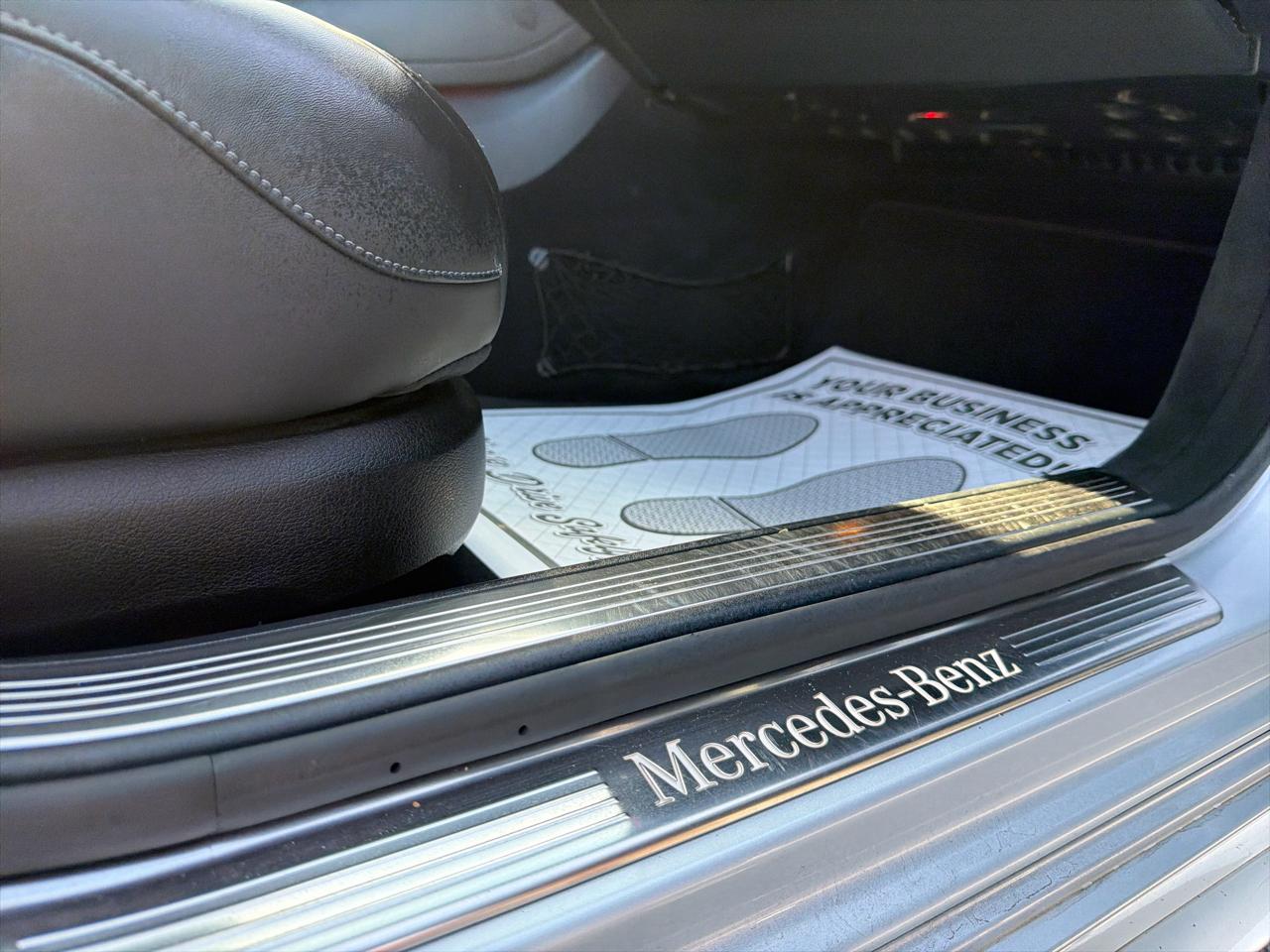 Mercedes-Benz S-Class 4dr Sdn S 550 4MATIC 2015