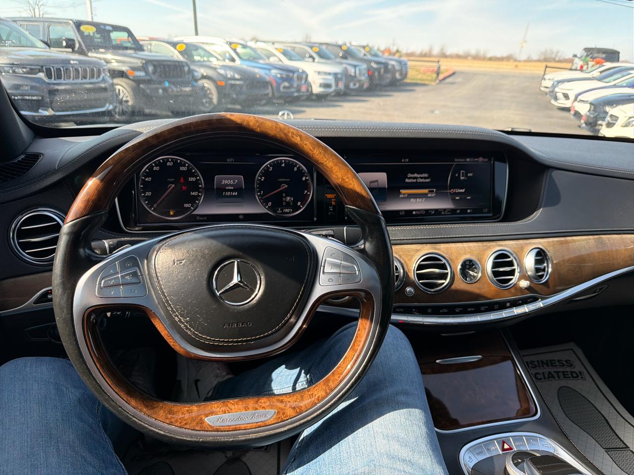 Mercedes-Benz S-Class 4dr Sdn S 550 4MATIC 2015