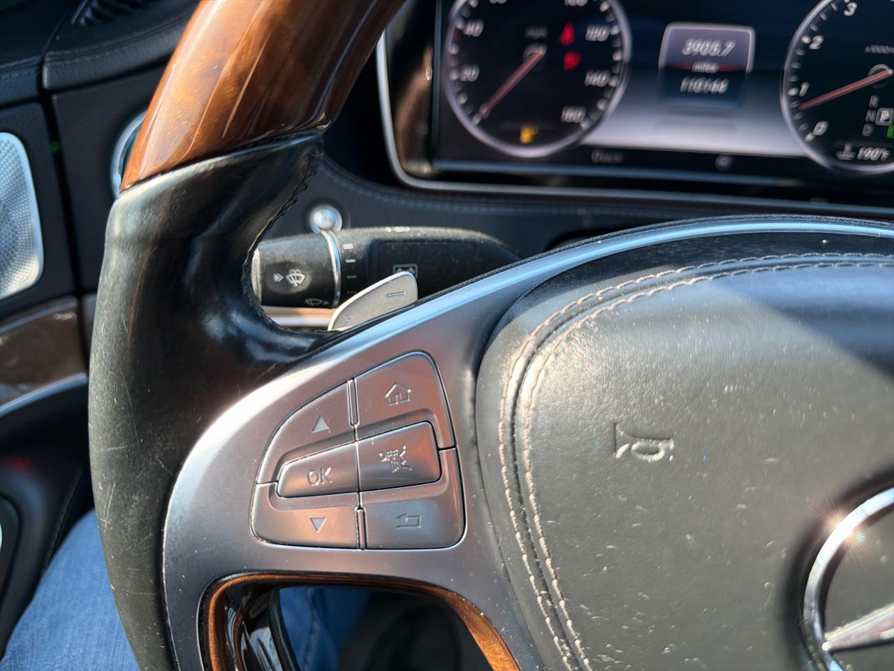 Mercedes-Benz S-Class 4dr Sdn S 550 4MATIC 2015