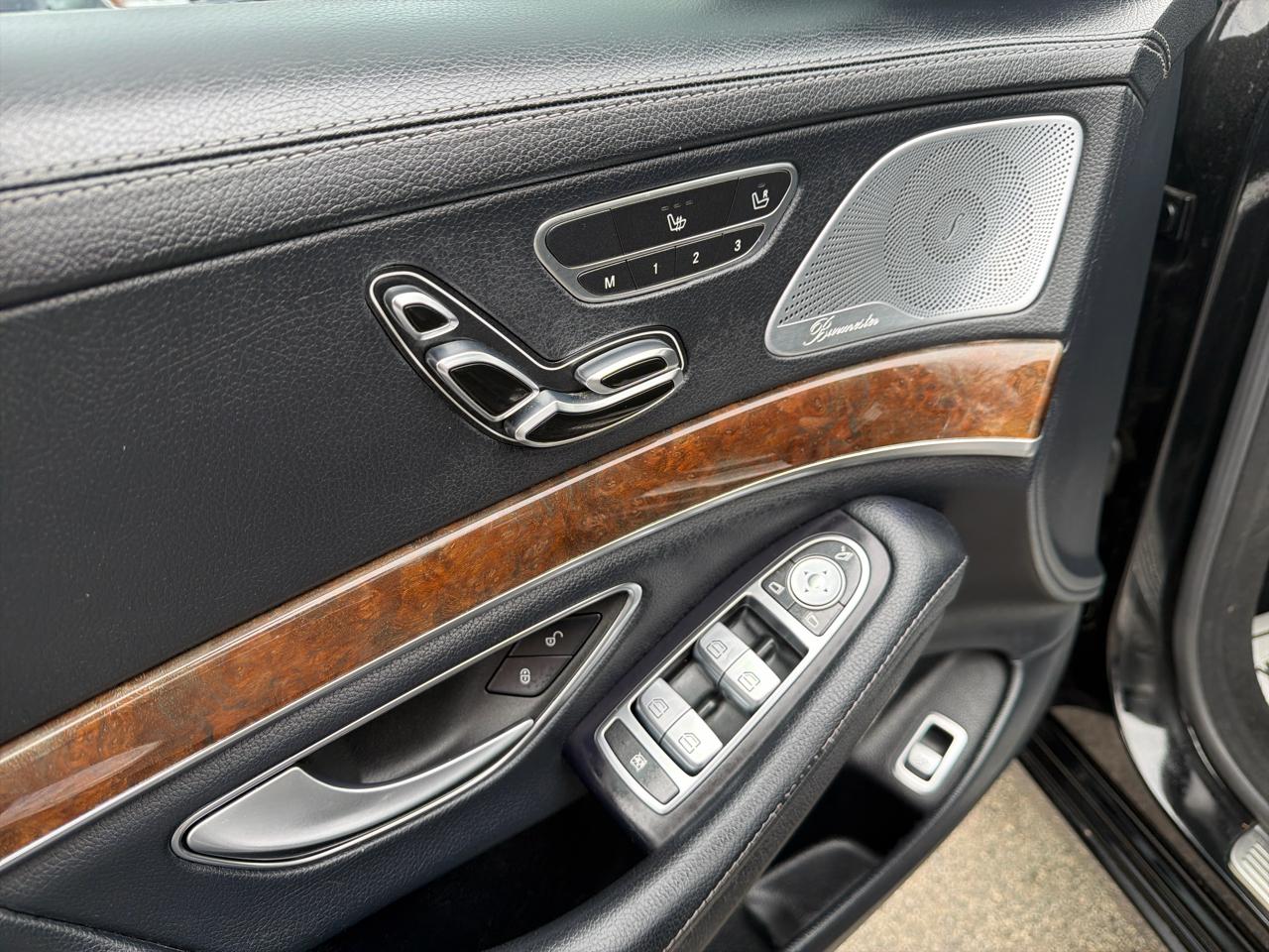 Mercedes-Benz S-Class 4dr Sdn S 550 4MATIC 2015