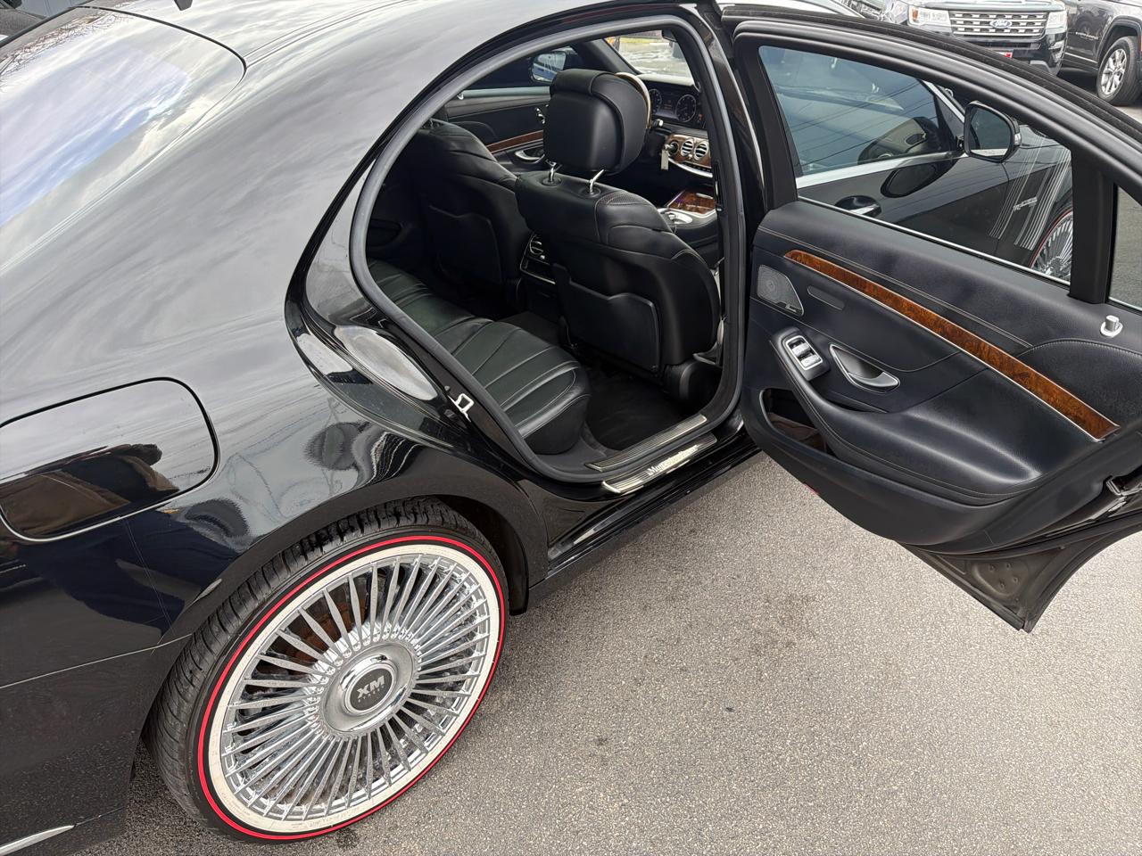 Mercedes-Benz S-Class 4dr Sdn S 550 4MATIC 2015