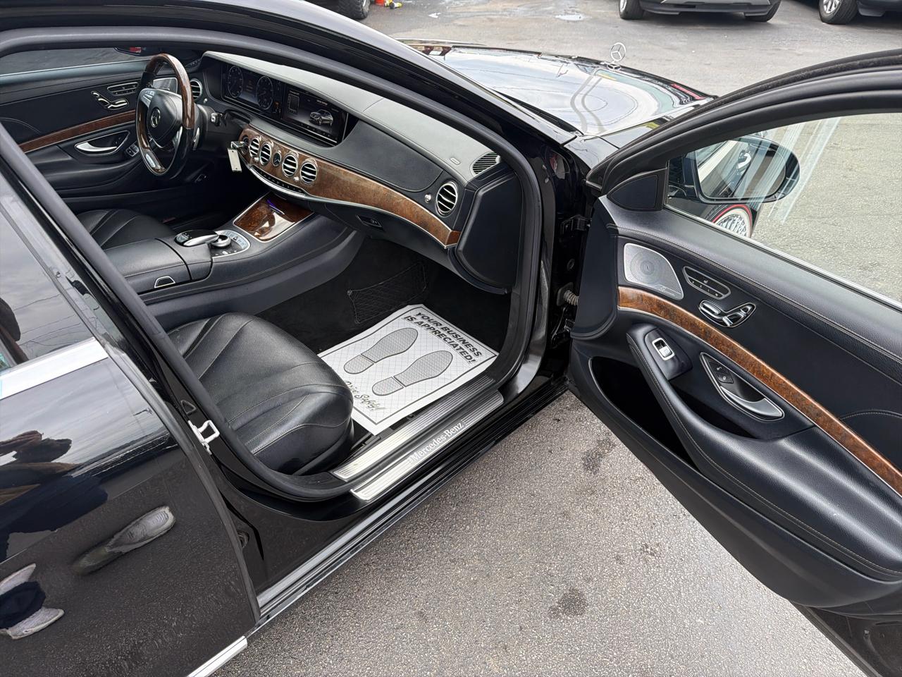 Mercedes-Benz S-Class 4dr Sdn S 550 4MATIC 2015