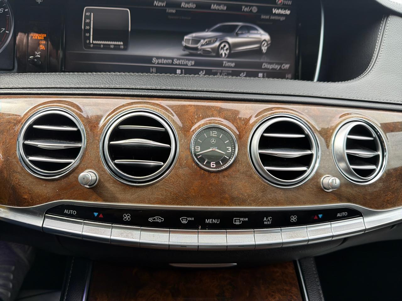 Mercedes-Benz S-Class 4dr Sdn S 550 4MATIC 2015