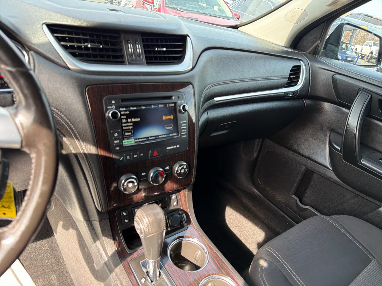 Chevrolet Traverse AWD 4dr LT w/1LT 2017