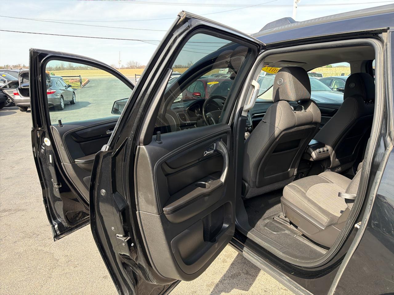 Chevrolet Traverse AWD 4dr LT w/1LT 2017