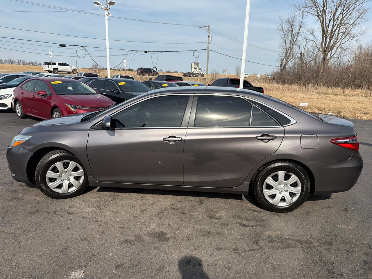 Toyota Camry 4dr Sdn I4 Auto XLE (Natl) 2015