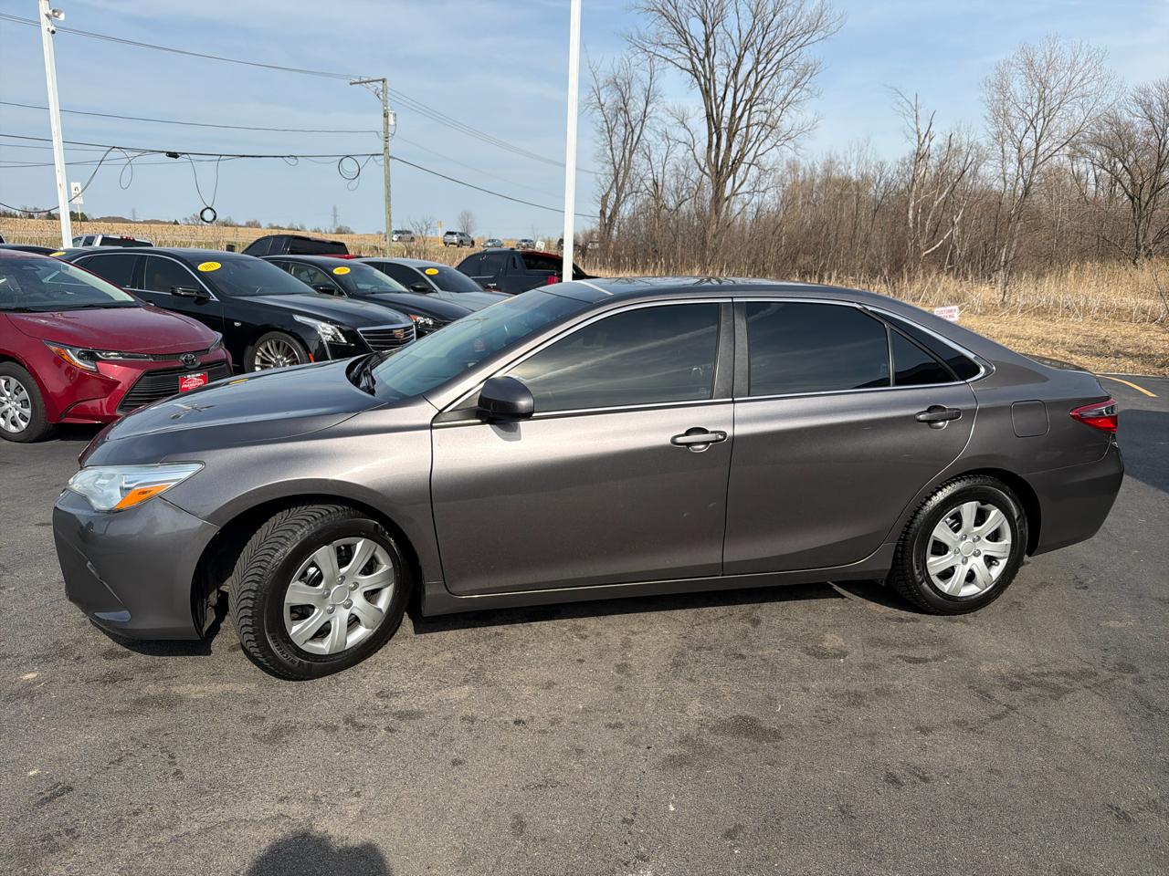 Toyota Camry 4dr Sdn I4 Auto XLE (Natl) 2015
