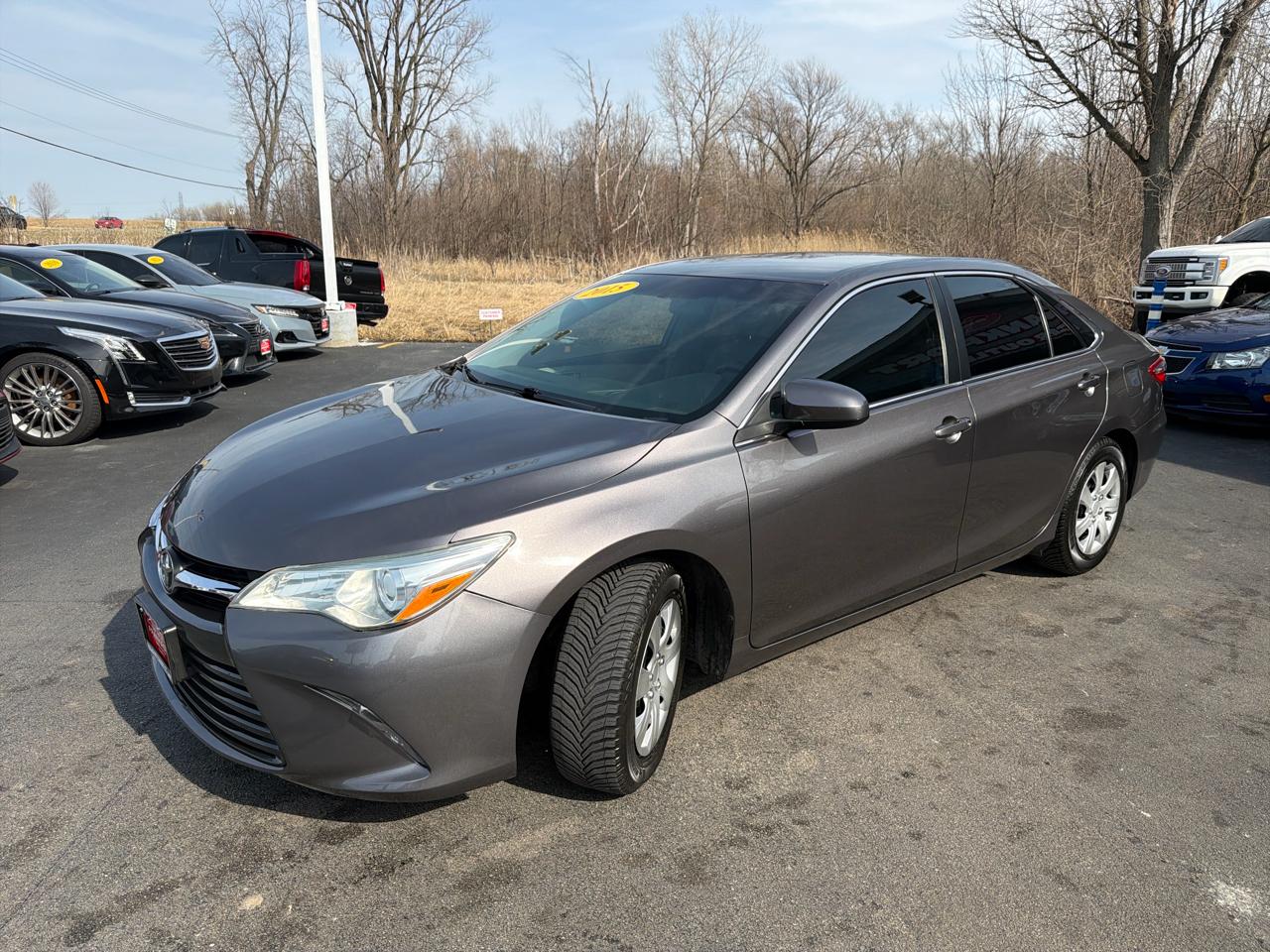 Toyota Camry 4dr Sdn I4 Auto XLE (Natl) 2015