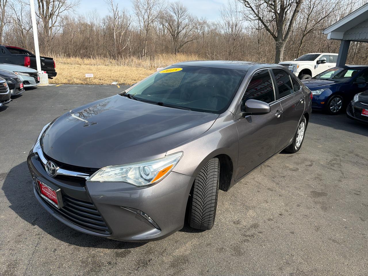 Toyota Camry 4dr Sdn I4 Auto XLE (Natl) 2015