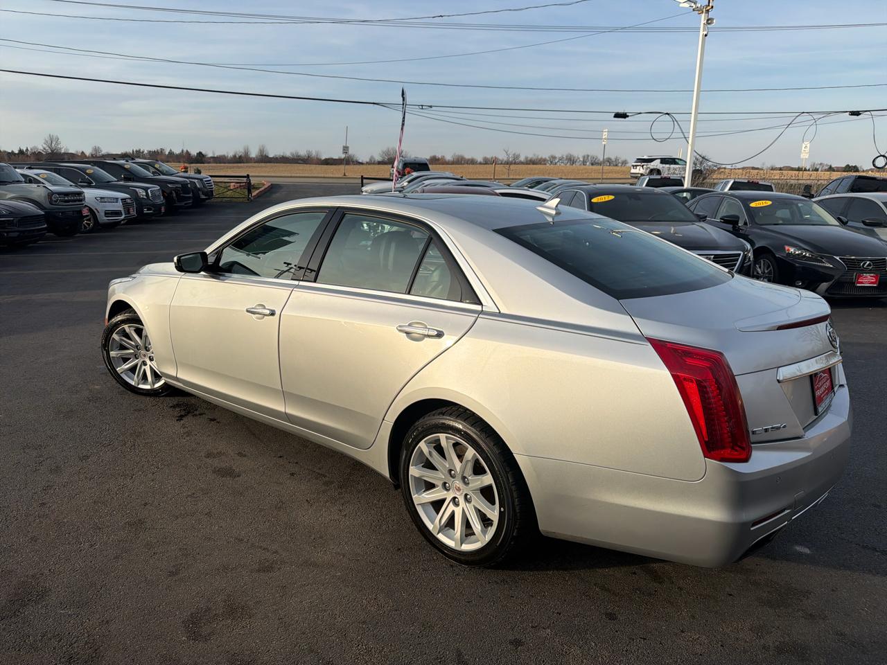 Cadillac CTS Sedan 4dr Sdn 2.0L Turbo Luxury AWD 2014