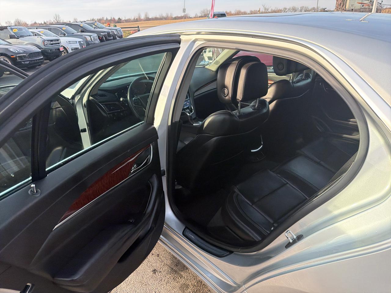 Cadillac CTS Sedan 4dr Sdn 2.0L Turbo Luxury AWD 2014