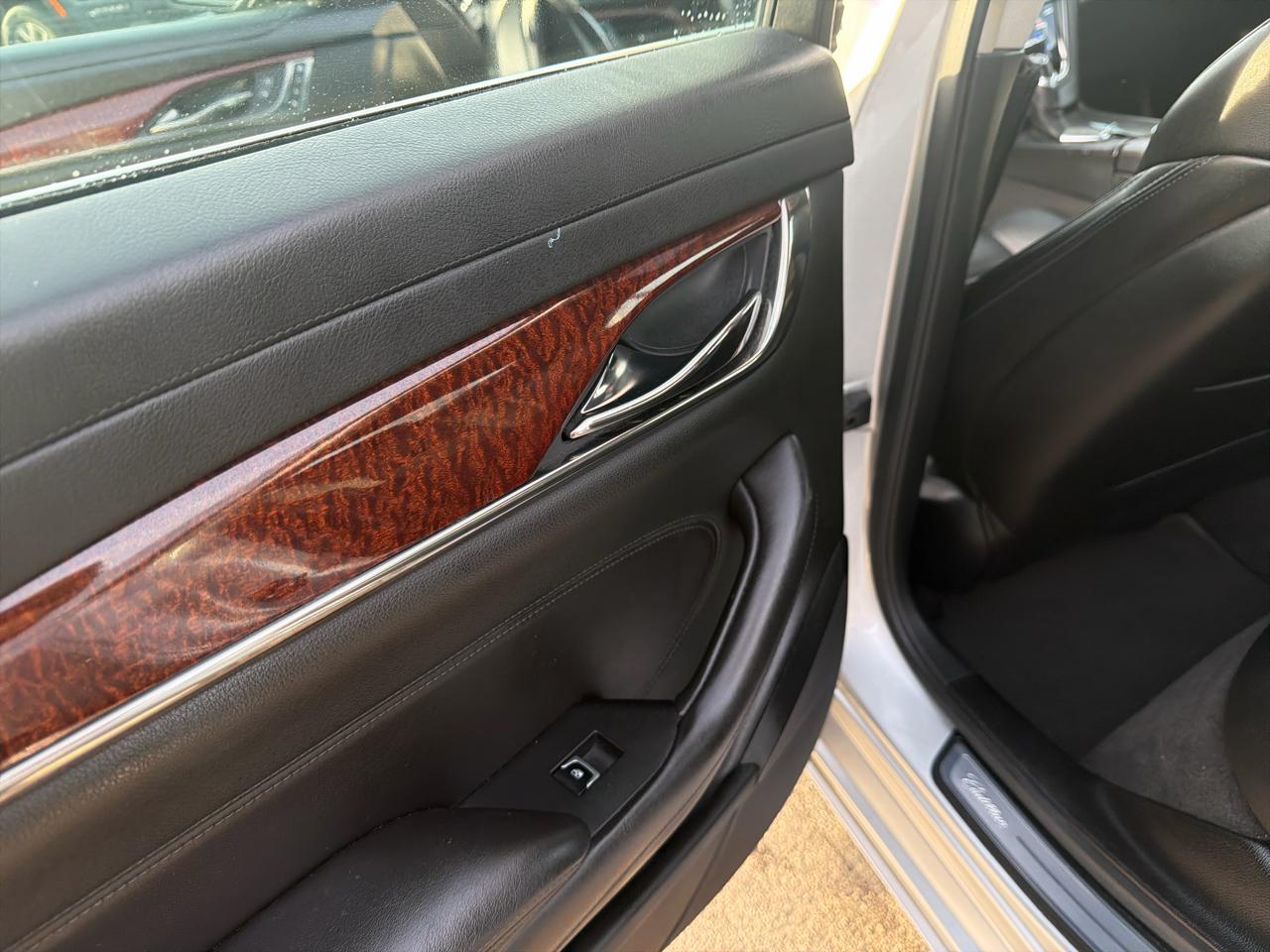 Cadillac CTS Sedan 4dr Sdn 2.0L Turbo Luxury AWD 2014