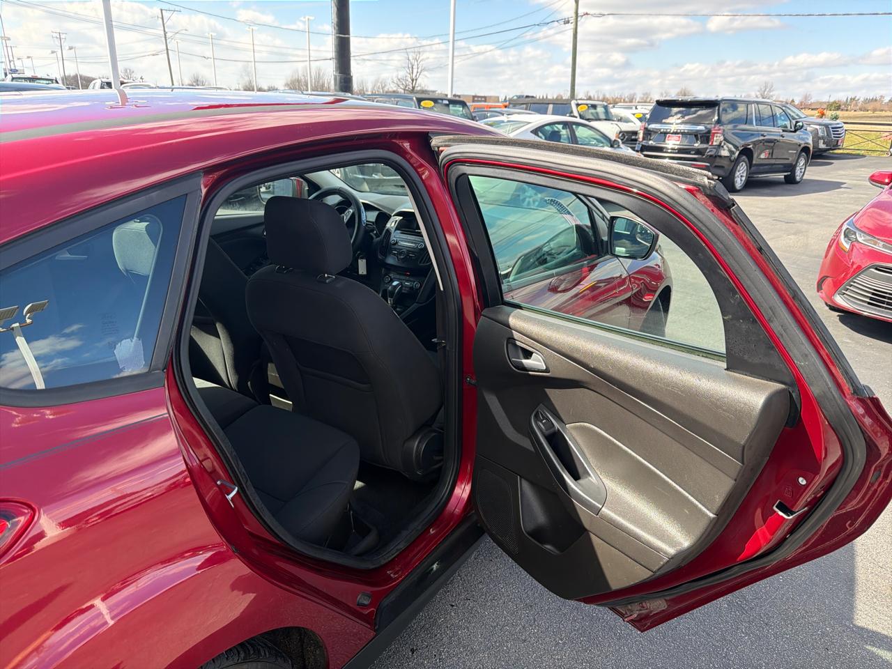 Ford Focus 5dr HB SE 2016