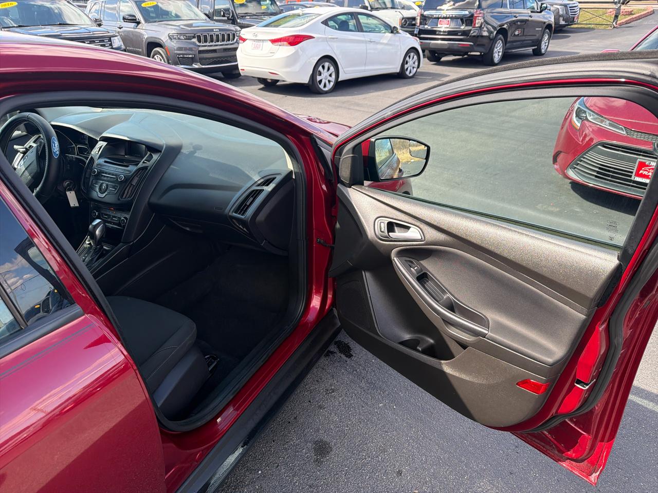 Ford Focus 5dr HB SE 2016