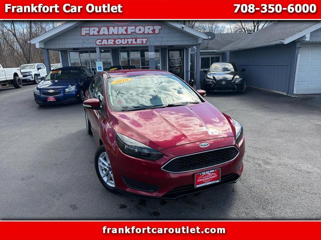 Red (Maroon) 2016 Ford Focus SE Hatchback Hatchback Front-Wheel Drive Automatic