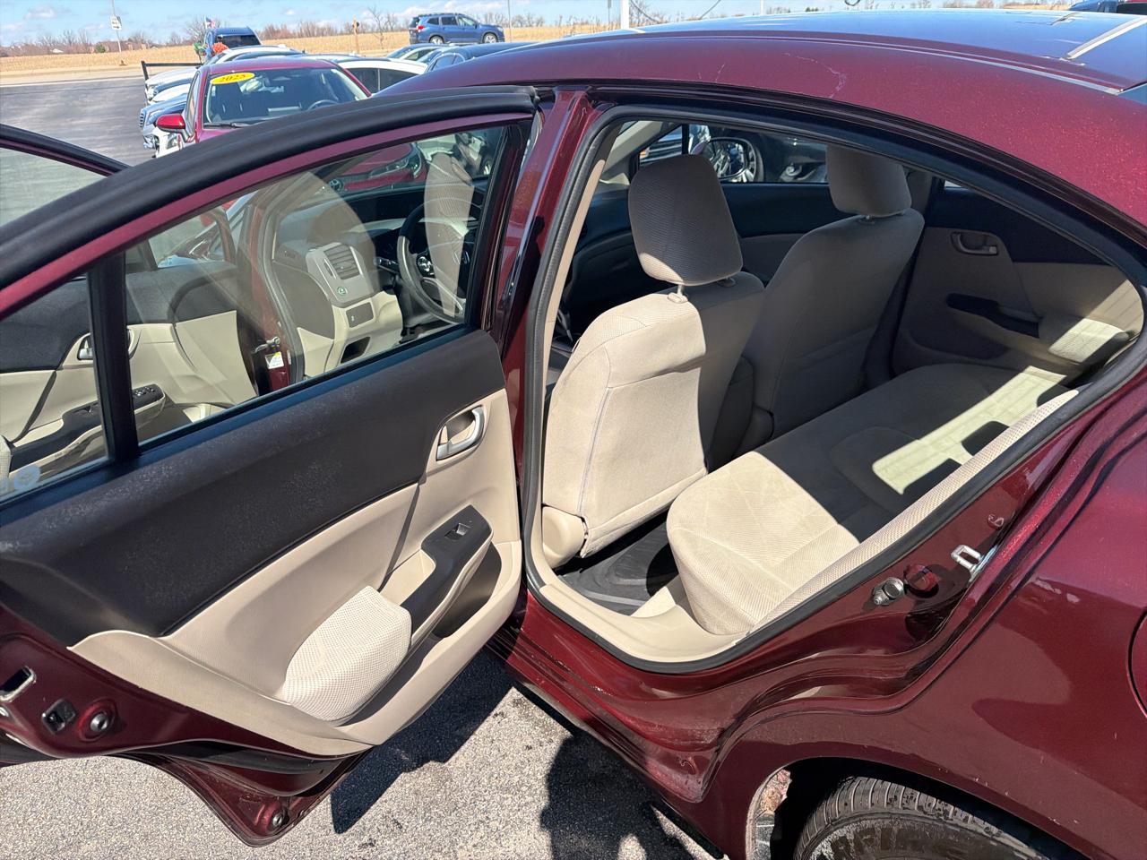 Honda Civic Sdn 4dr Auto LX 2012