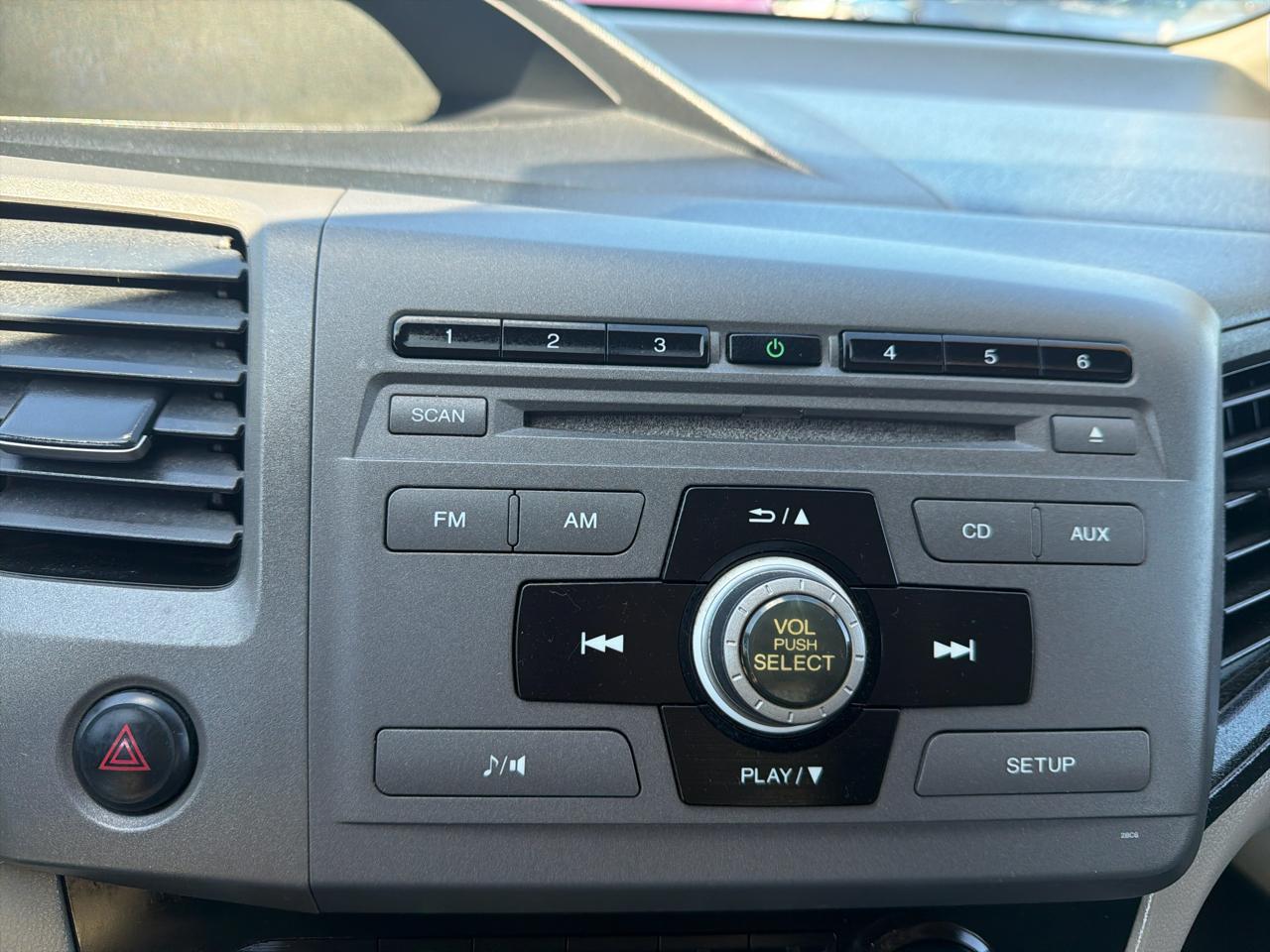 Honda Civic Sdn 4dr Auto LX 2012