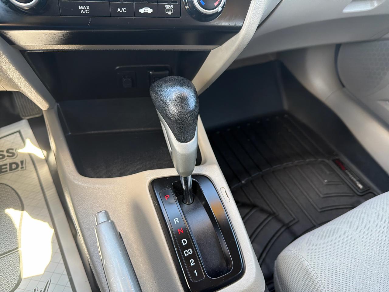 Honda Civic Sdn 4dr Auto LX 2012