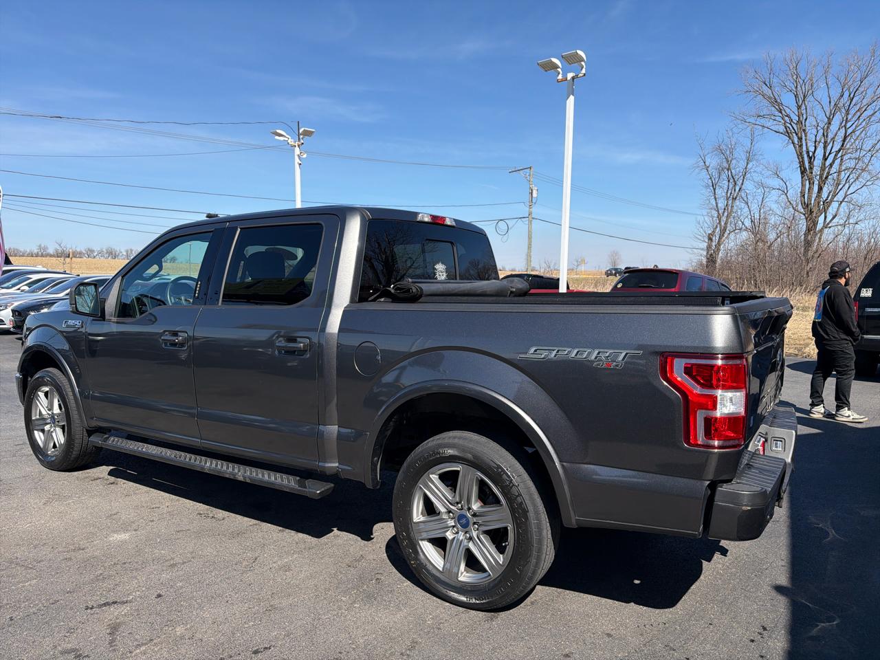 Ford F-150 4WD SuperCab 145" XLT 2019