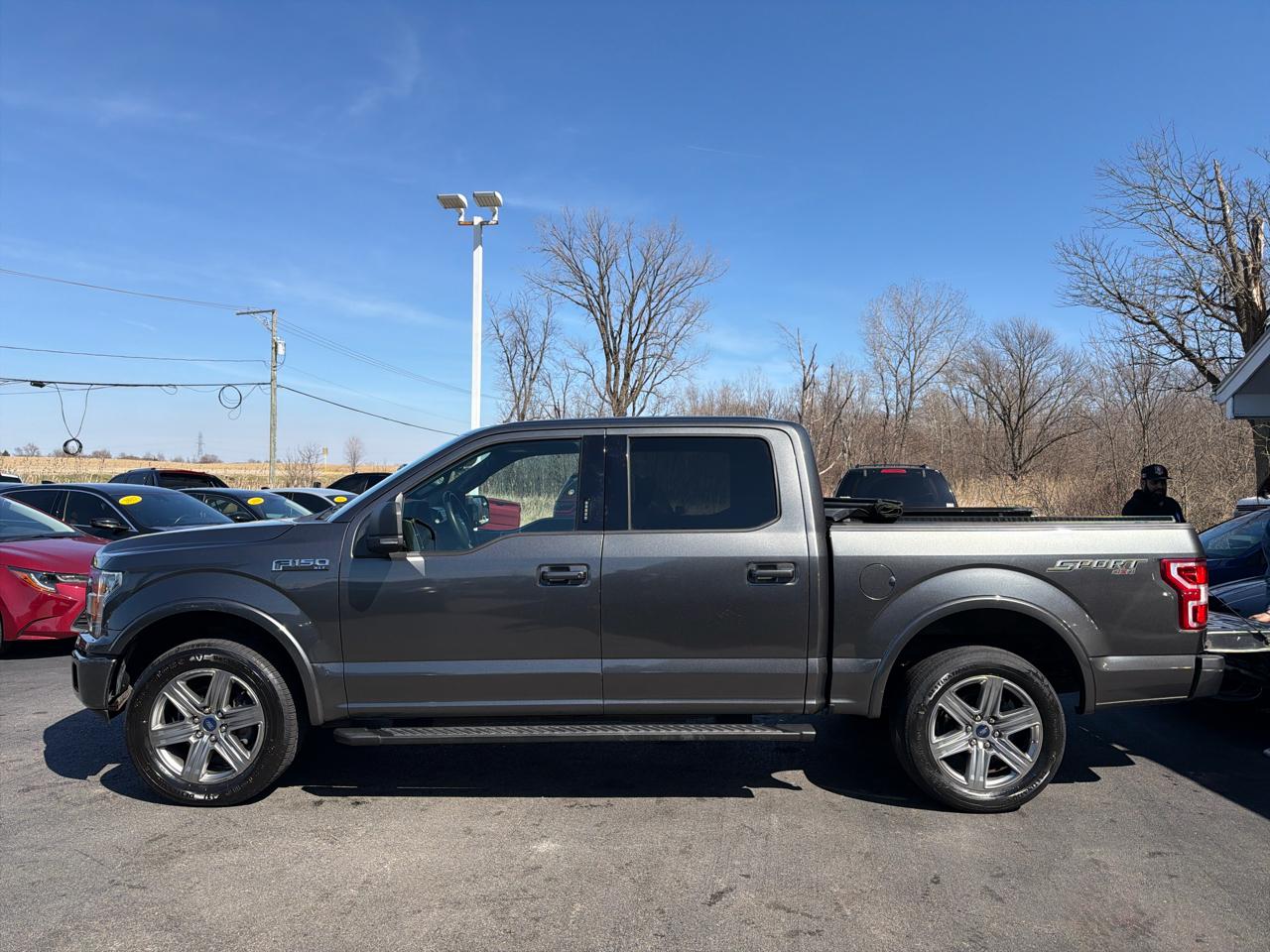 Ford F-150 4WD SuperCab 145" XLT 2019