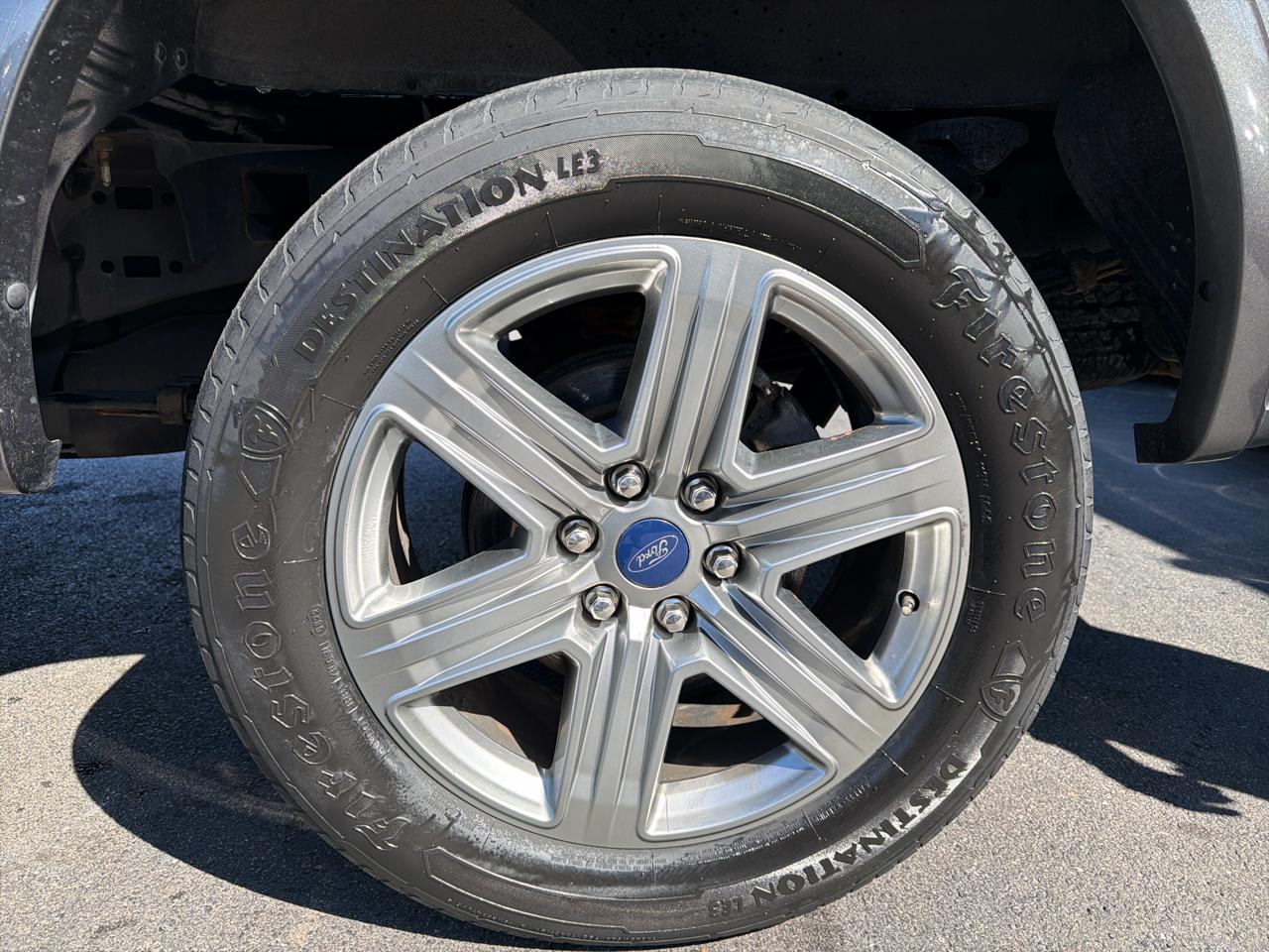 Ford F-150 4WD SuperCab 145" XLT 2019