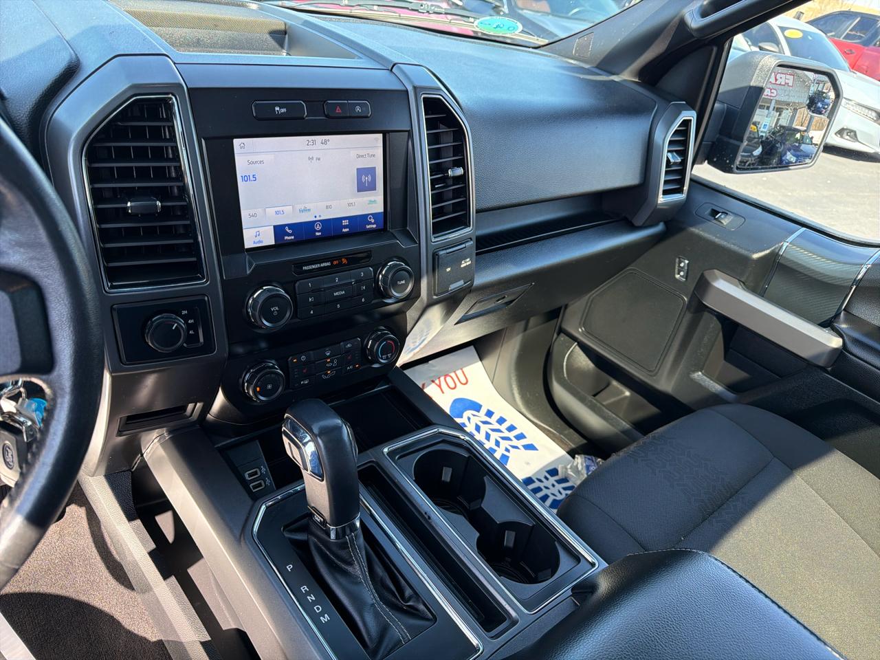 Ford F-150 4WD SuperCab 145" XLT 2019