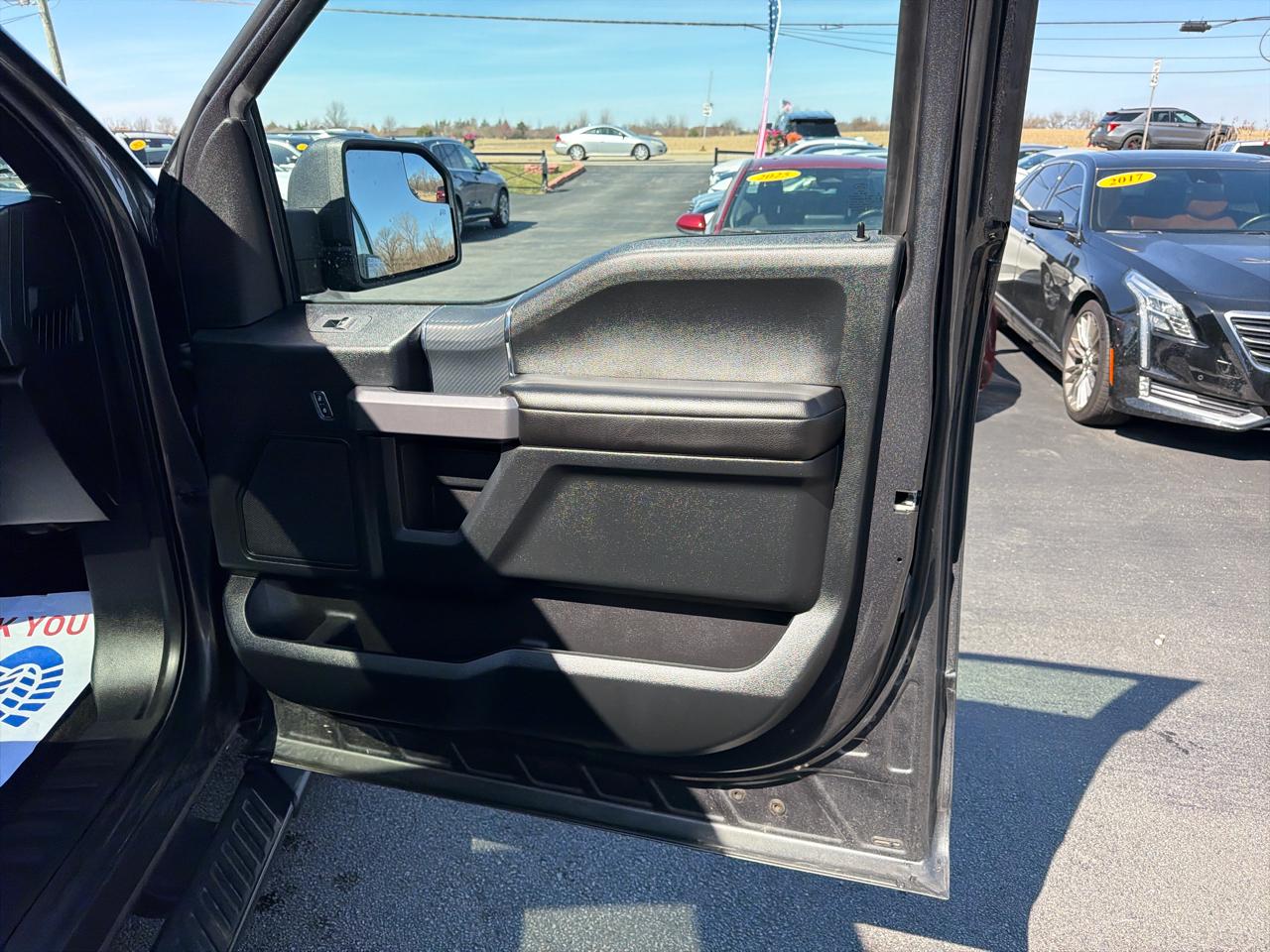 Ford F-150 4WD SuperCab 145" XLT 2019