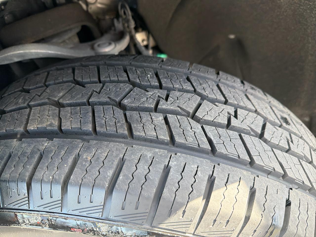 Chevrolet Suburban 4WD 4dr LT 2023