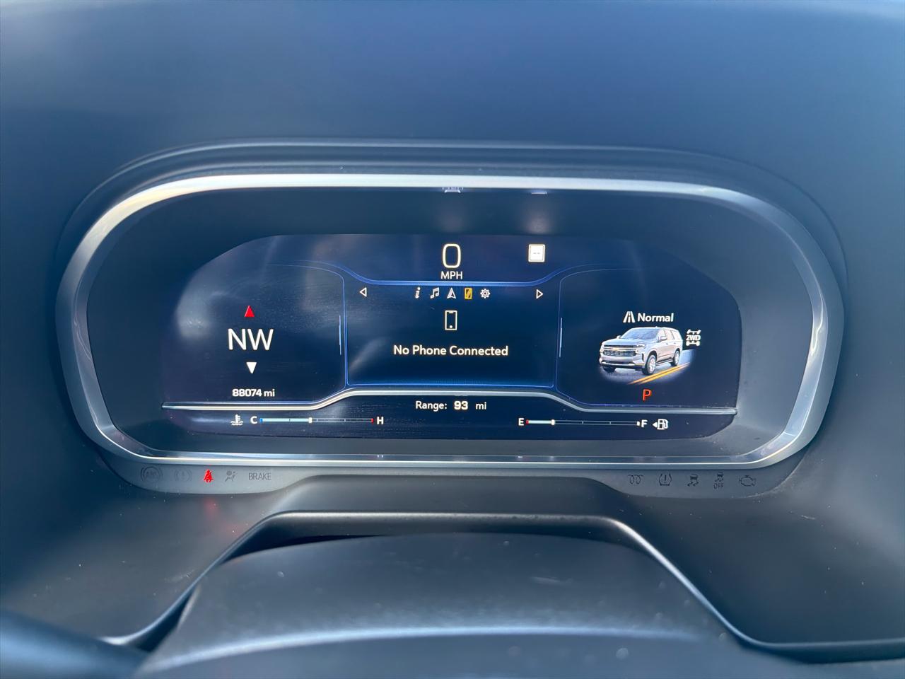 Chevrolet Suburban 4WD 4dr LT 2023