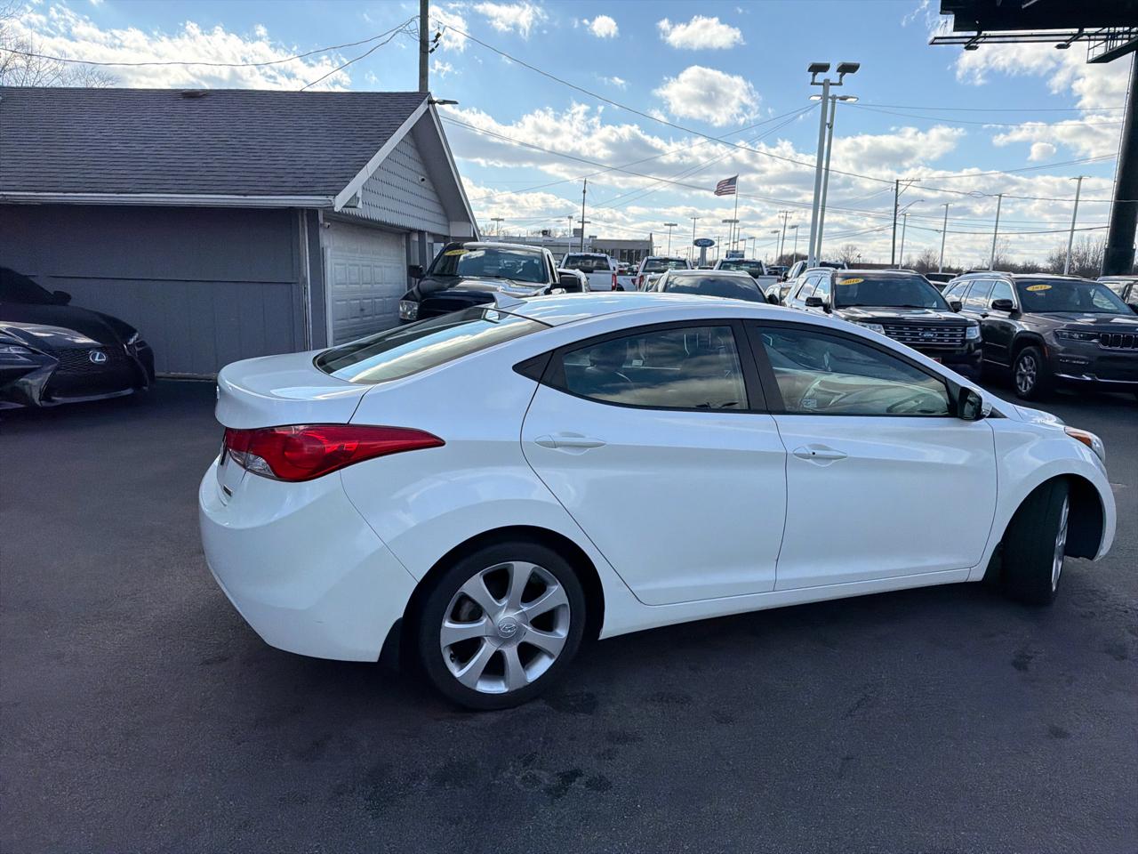 Hyundai Elantra 4dr Sdn Auto Limited (Alabama Plant) 2013