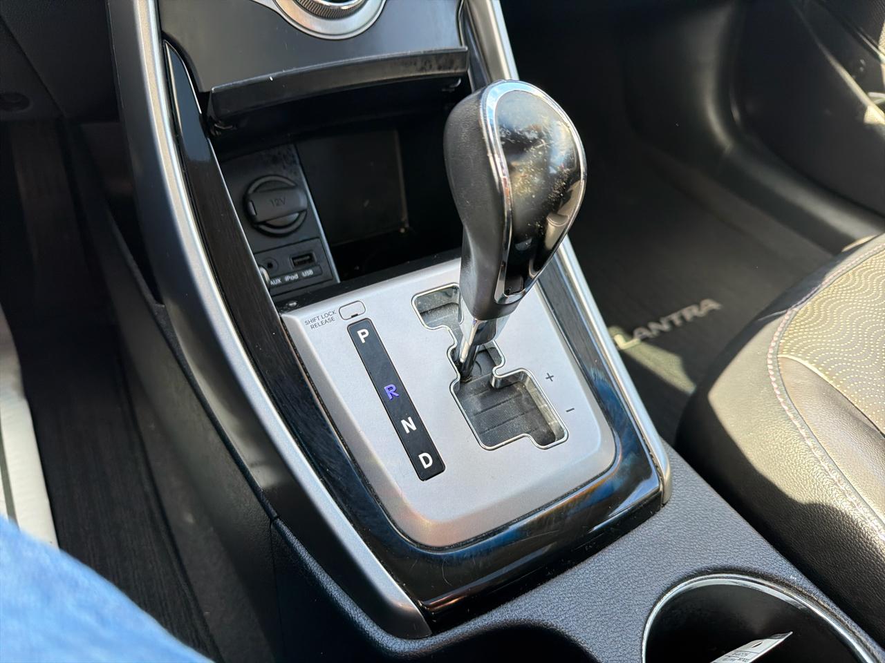 Hyundai Elantra 4dr Sdn Auto Limited (Alabama Plant) 2013