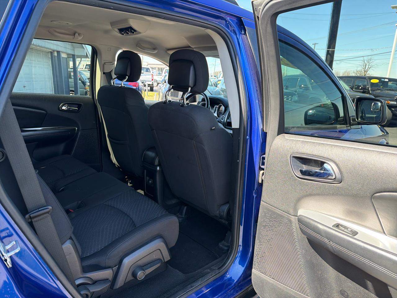 Dodge Journey FWD 4dr SE 2012