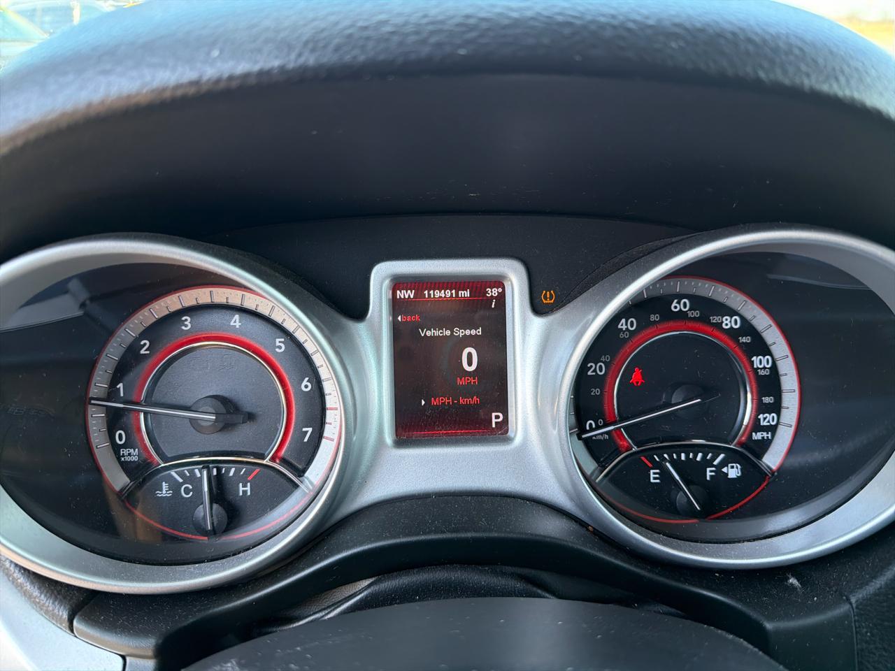 Dodge Journey FWD 4dr SE 2012