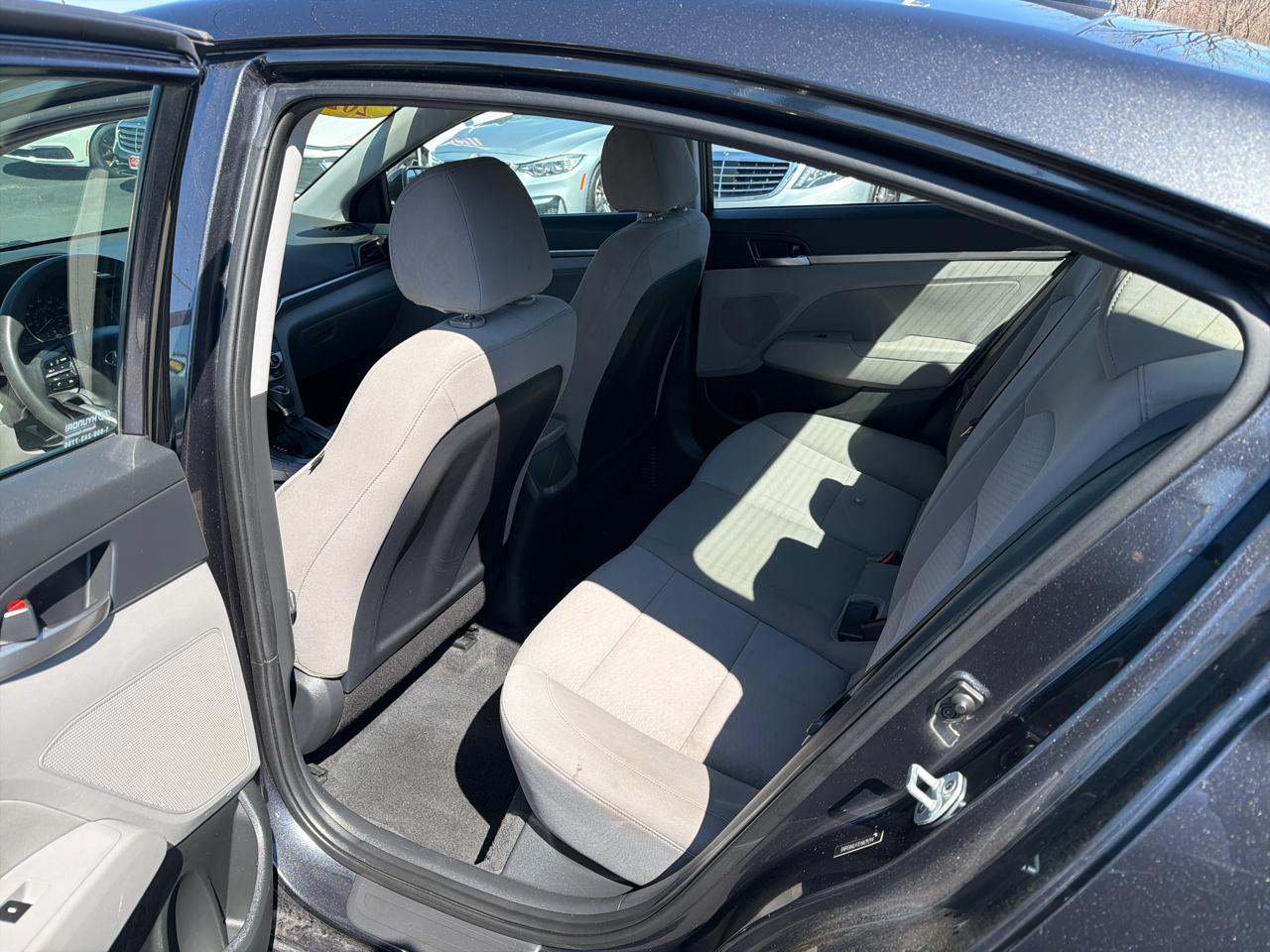 Hyundai Elantra SEL IVT SULEV 2020