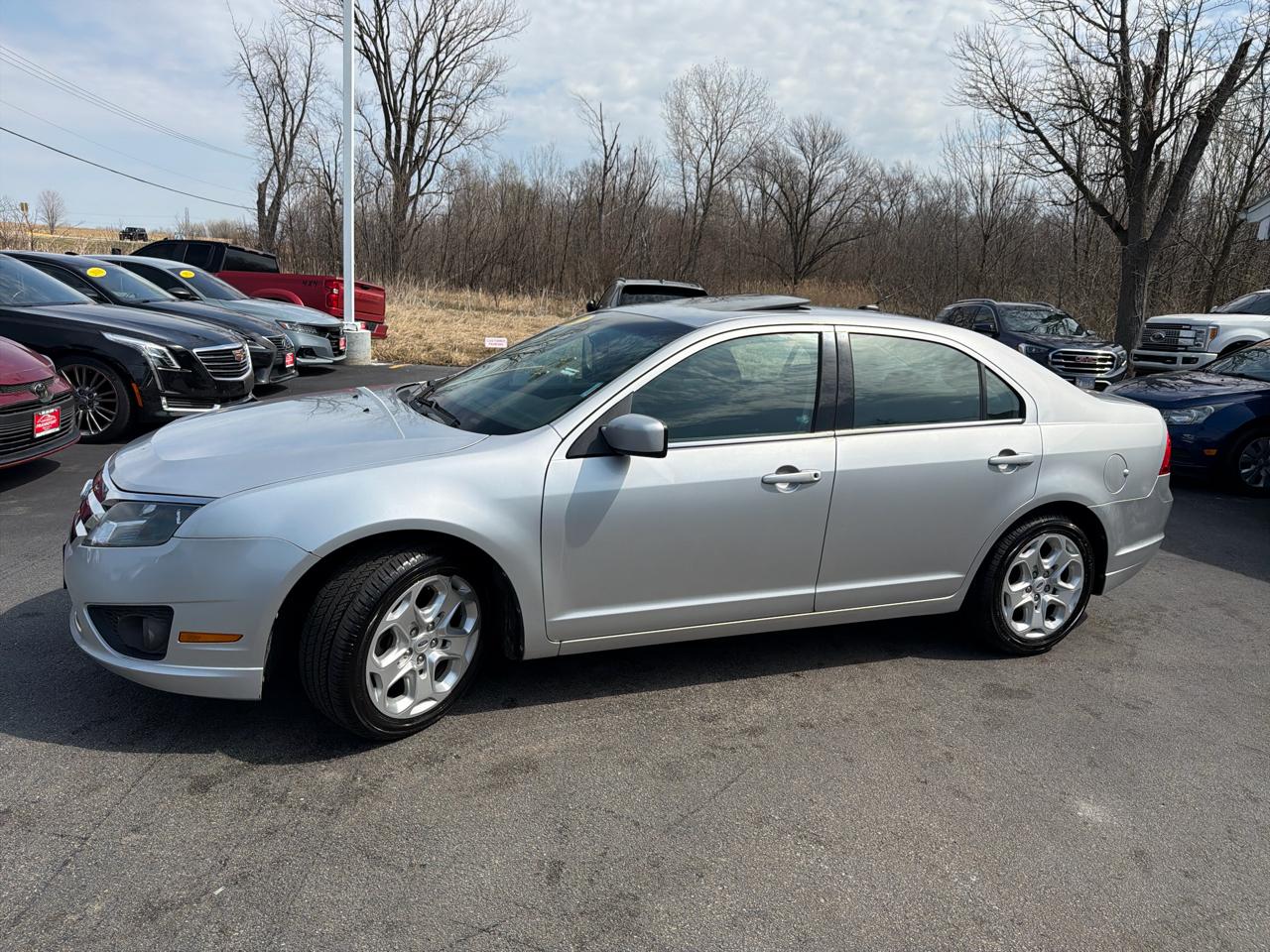 Ford Fusion 4dr Sdn SE FWD 2011