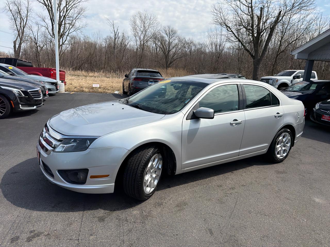 Ford Fusion 4dr Sdn SE FWD 2011