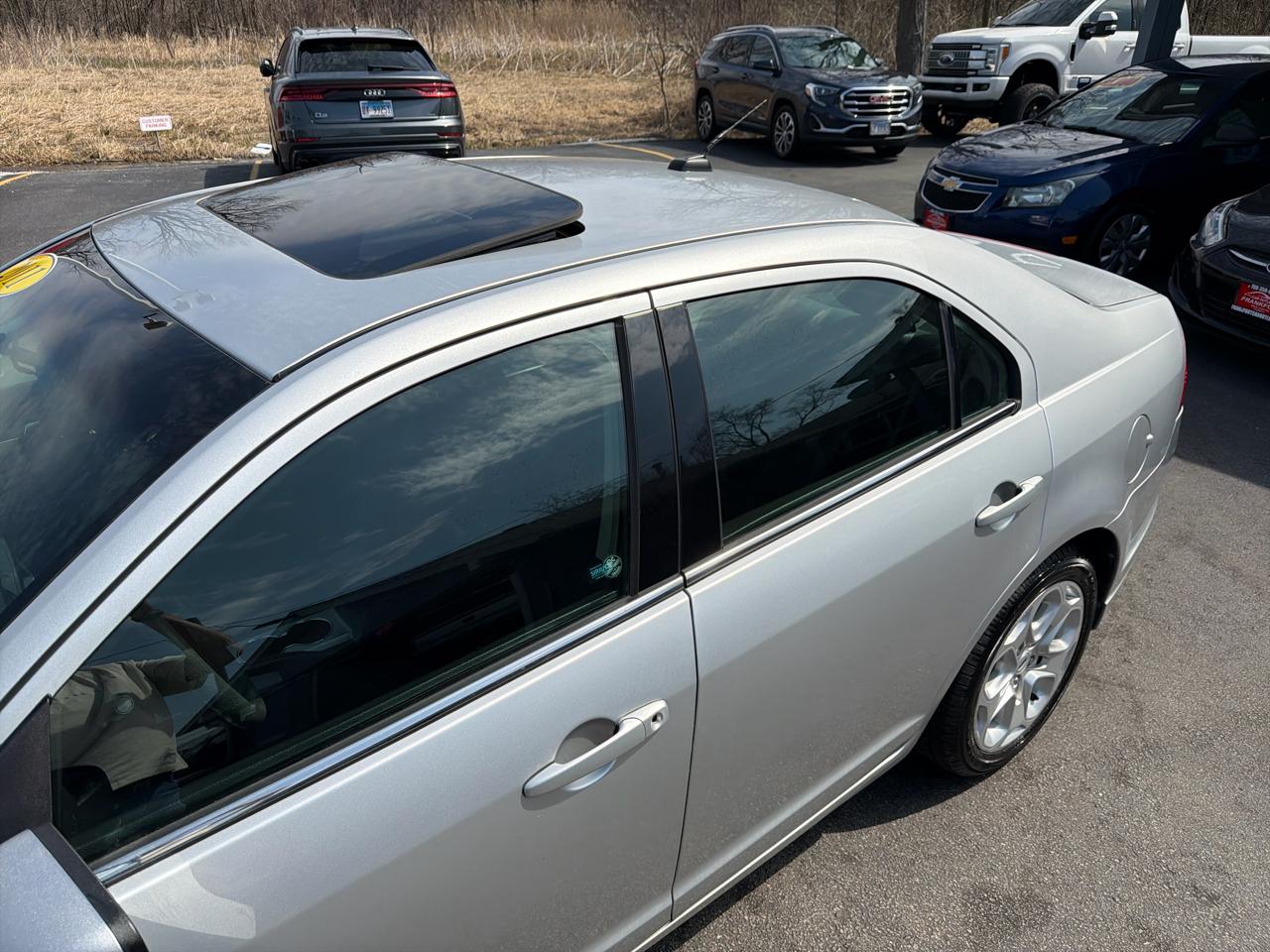 Ford Fusion 4dr Sdn SE FWD 2011