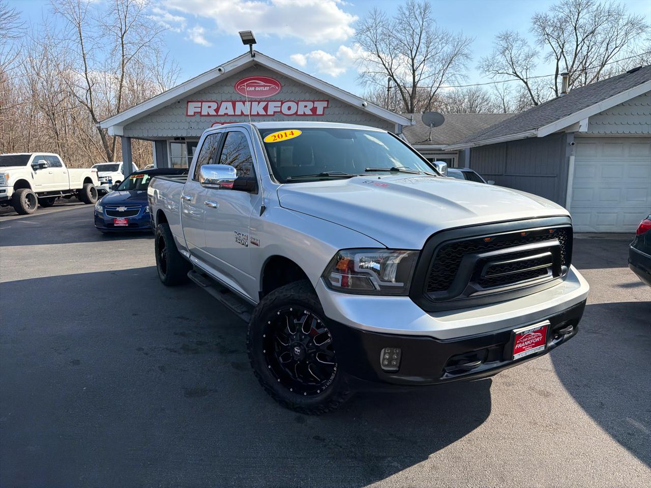 RAM 1500 4WD Quad Cab 140.5" Big Horn 2014